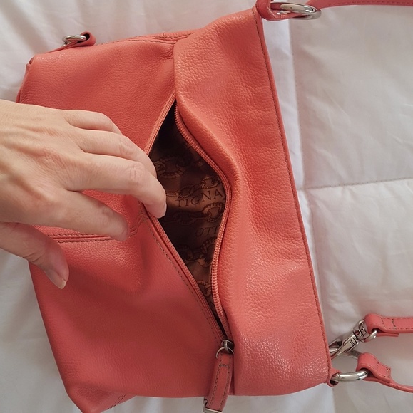 Handbag - Picture 4 of 7